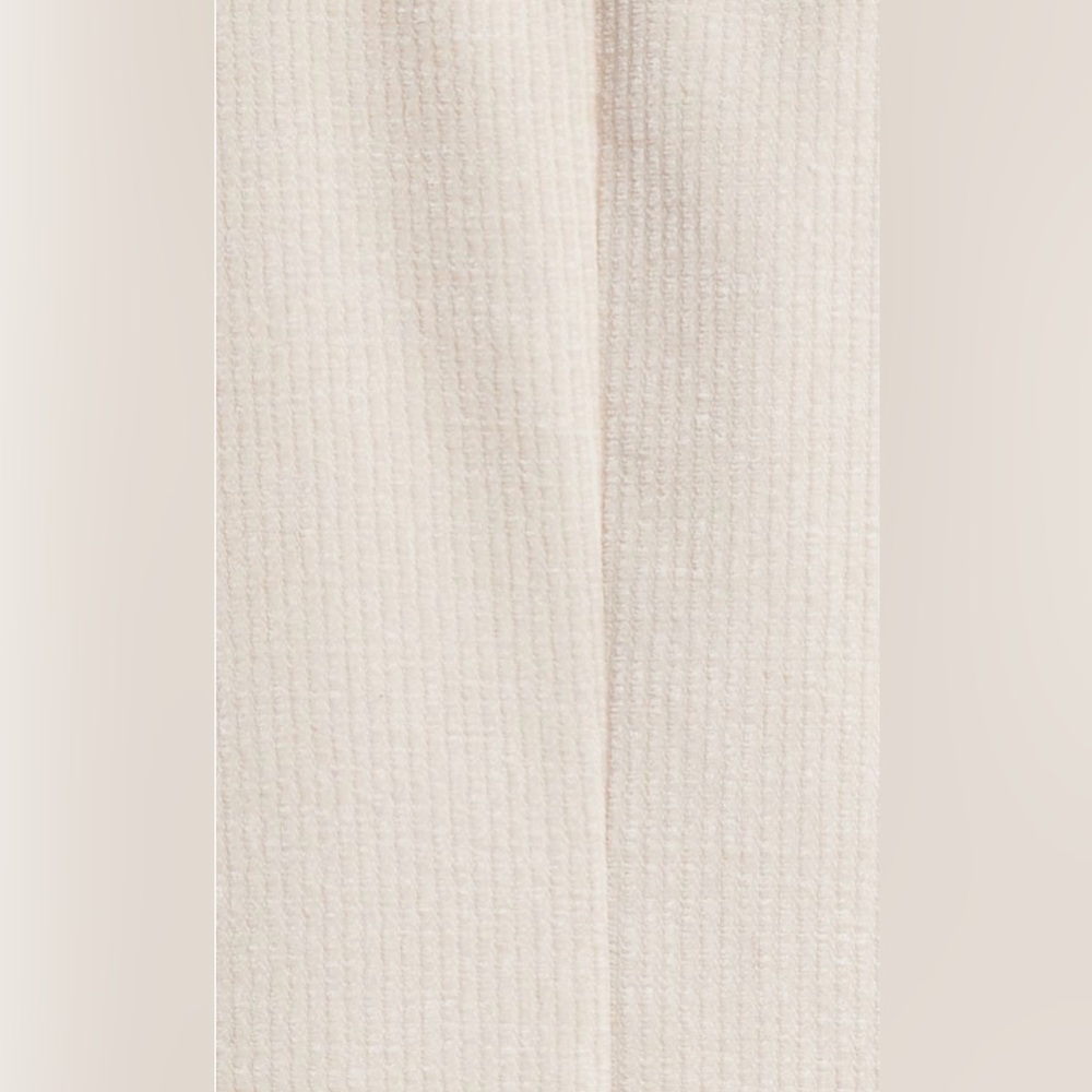 NWT Janka Ribbed Jacket
BOSS Size 8 - Picture 5 of 7